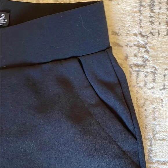 Woman's Hi Rise Black Wide Leg Stretch Pants For Office or Casual - Picture 5 of 8